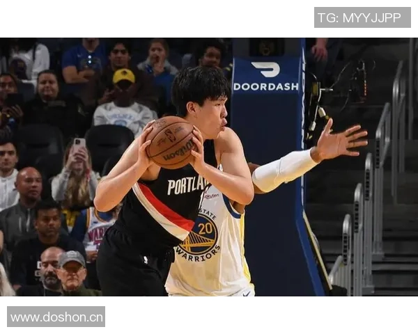 杨瀚森首秀遭隔扣五分钟教练称这是他成长的重要起点